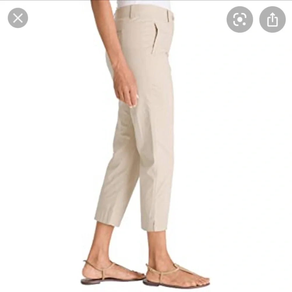 Chico’s Secret Stretch Straight Leg Cropped Chino